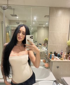 Recent photo of Júlia