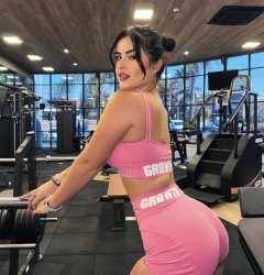 Full gallery of Sasha PARTY GIL 24h🥂