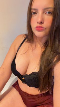 Julia completa🇧🇷 🍑🇧