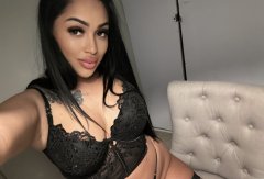 Portrait of HOTTIE NEW IN TOWN