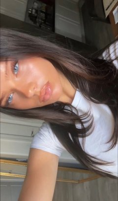 Mya - Verified profile