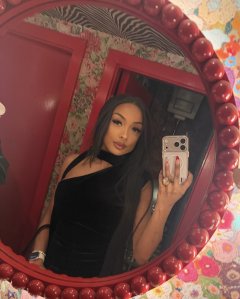 Photo of 🥂❄️ Melissa Hor