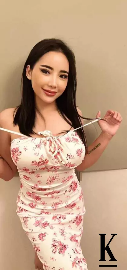 stories-slider-content