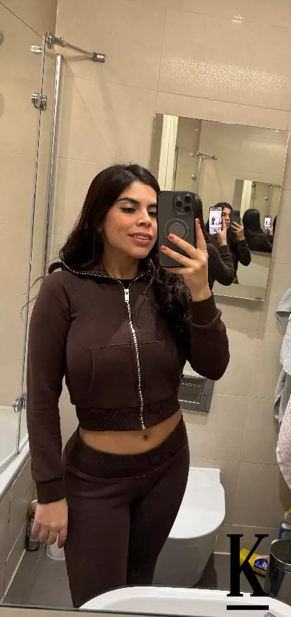 stories-slider-content