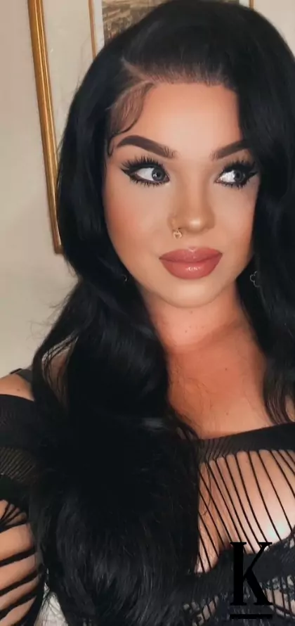 stories-slider-content