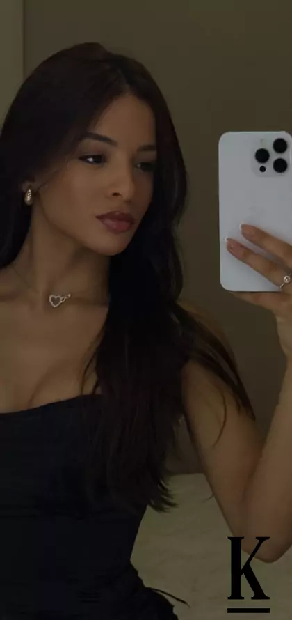 stories-slider-content