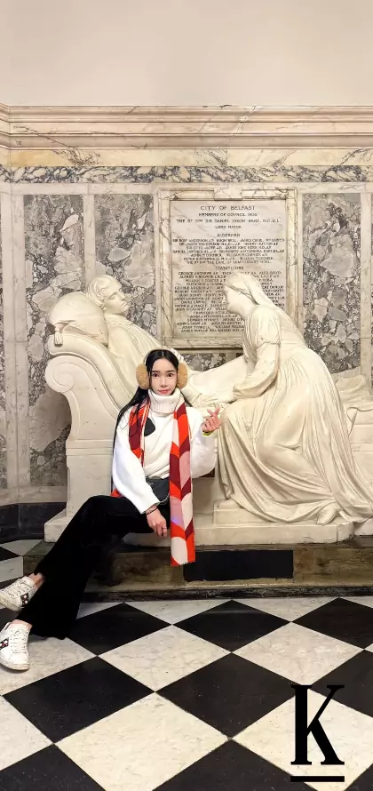 stories-slider-content