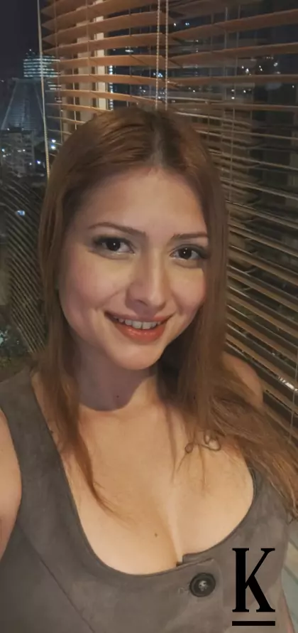 stories-slider-content