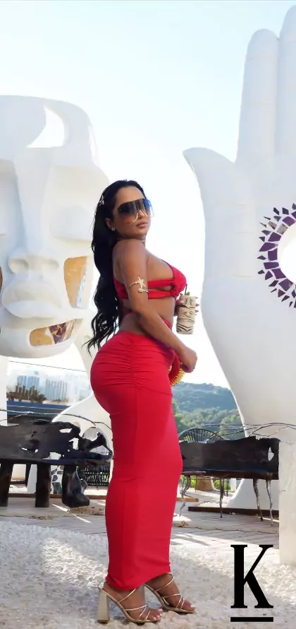 stories-slider-content