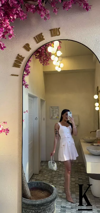 stories-slider-content