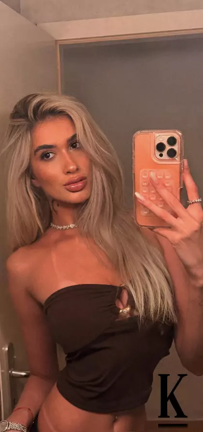 stories-slider-content