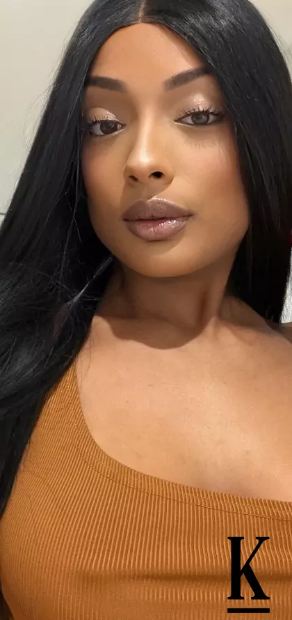 stories-slider-content