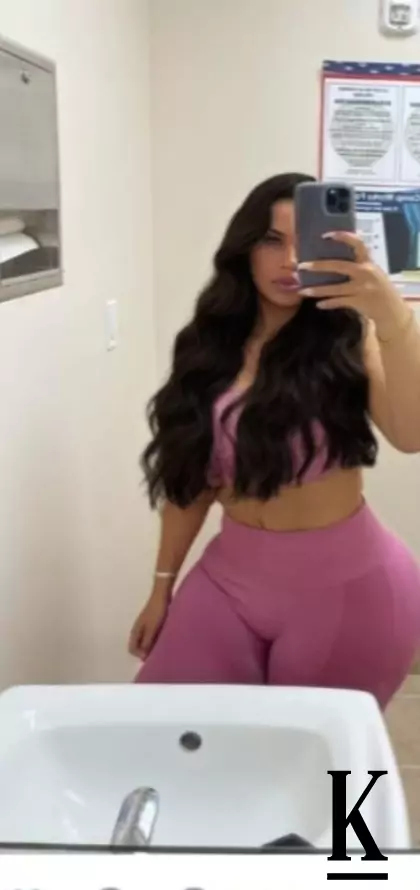 stories-slider-content