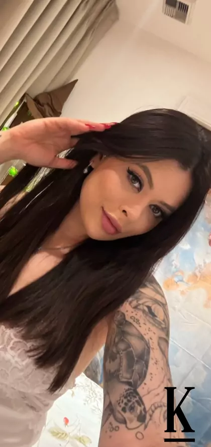 stories-slider-content