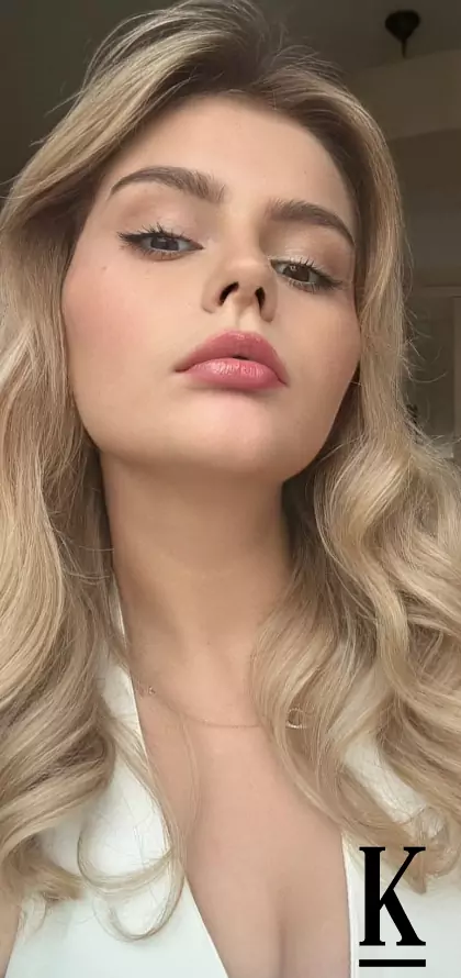 stories-slider-content