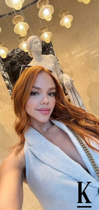 stories-slider-content