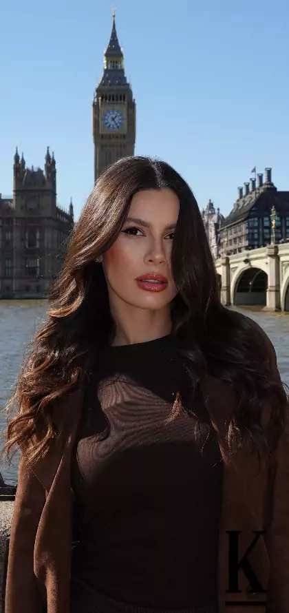 stories-slider-content