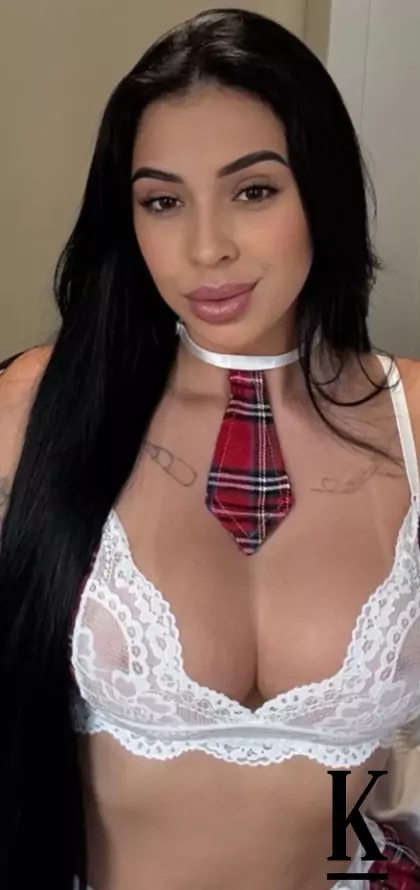 stories-slider-content