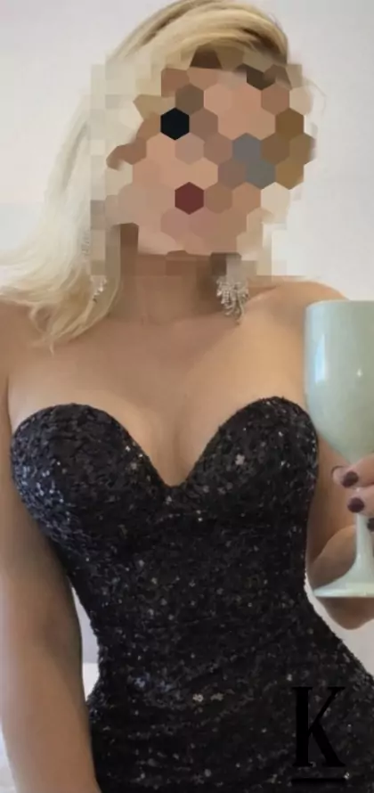 stories-slider-content