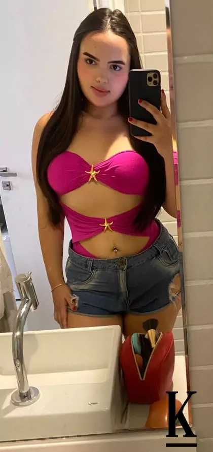 stories-slider-content