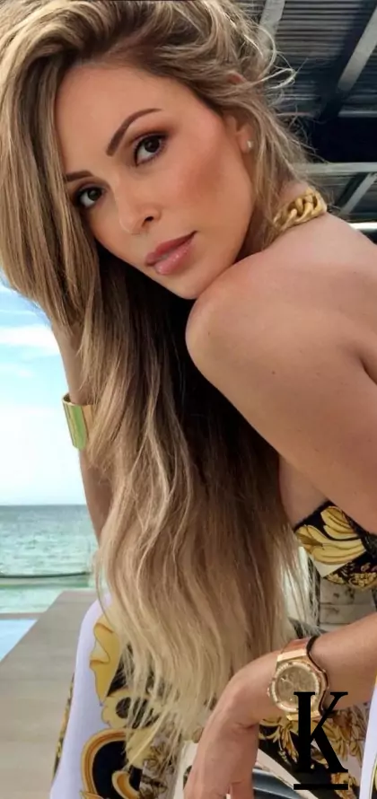 stories-slider-content