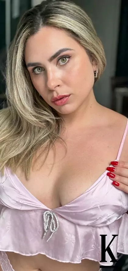 stories-slider-content