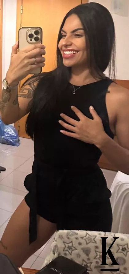 stories-slider-content