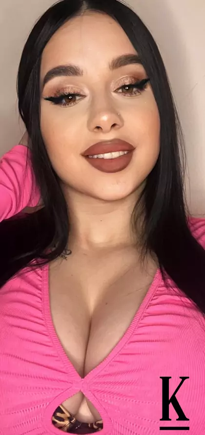 stories-slider-content