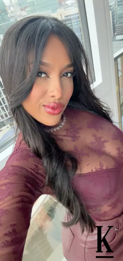 stories-slider-content