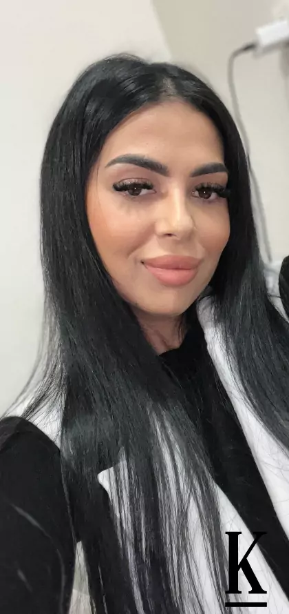 stories-slider-content