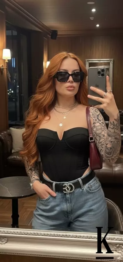 stories-slider-content