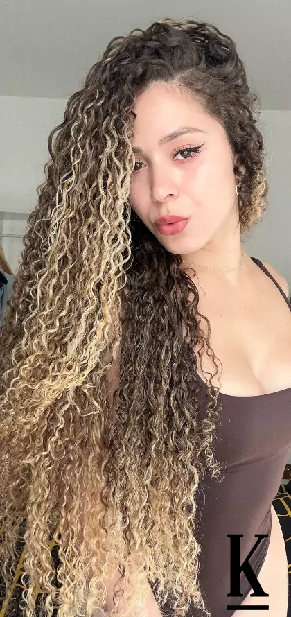 stories-slider-content