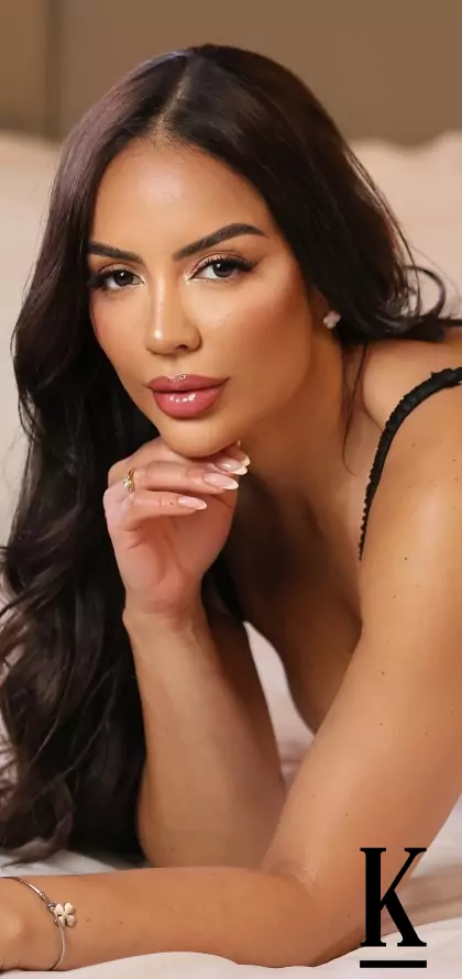 stories-slider-content